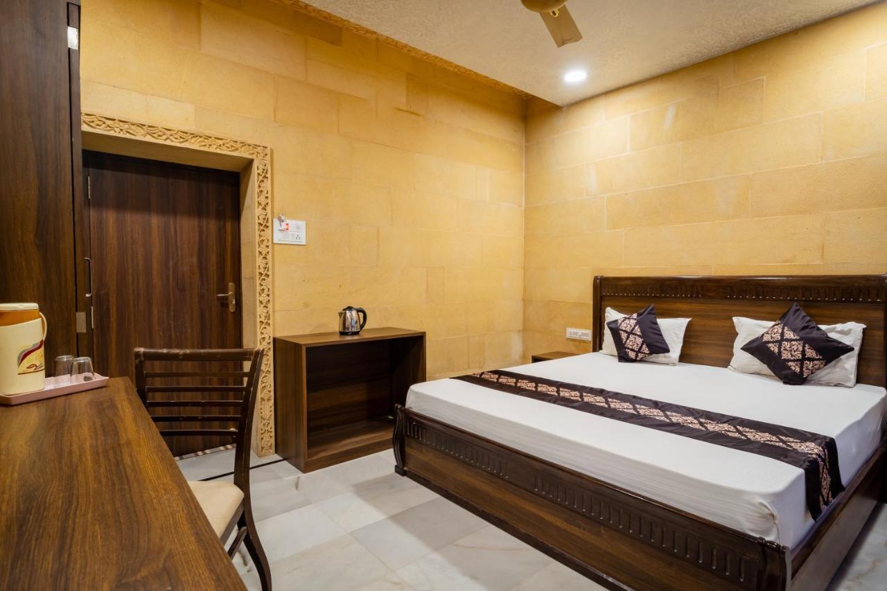 Hotel Akashdeep - Located City Centre Jaisalmer Dış mekan fotoğraf